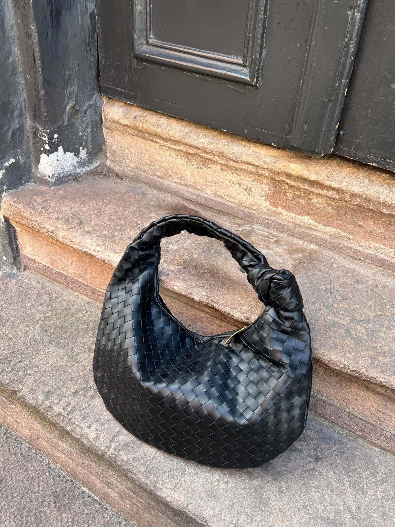 Amara Medium Woven
