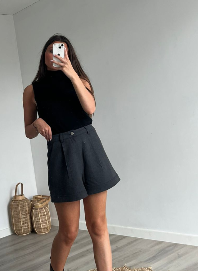 STEFFI - Shortje Donkergrijs