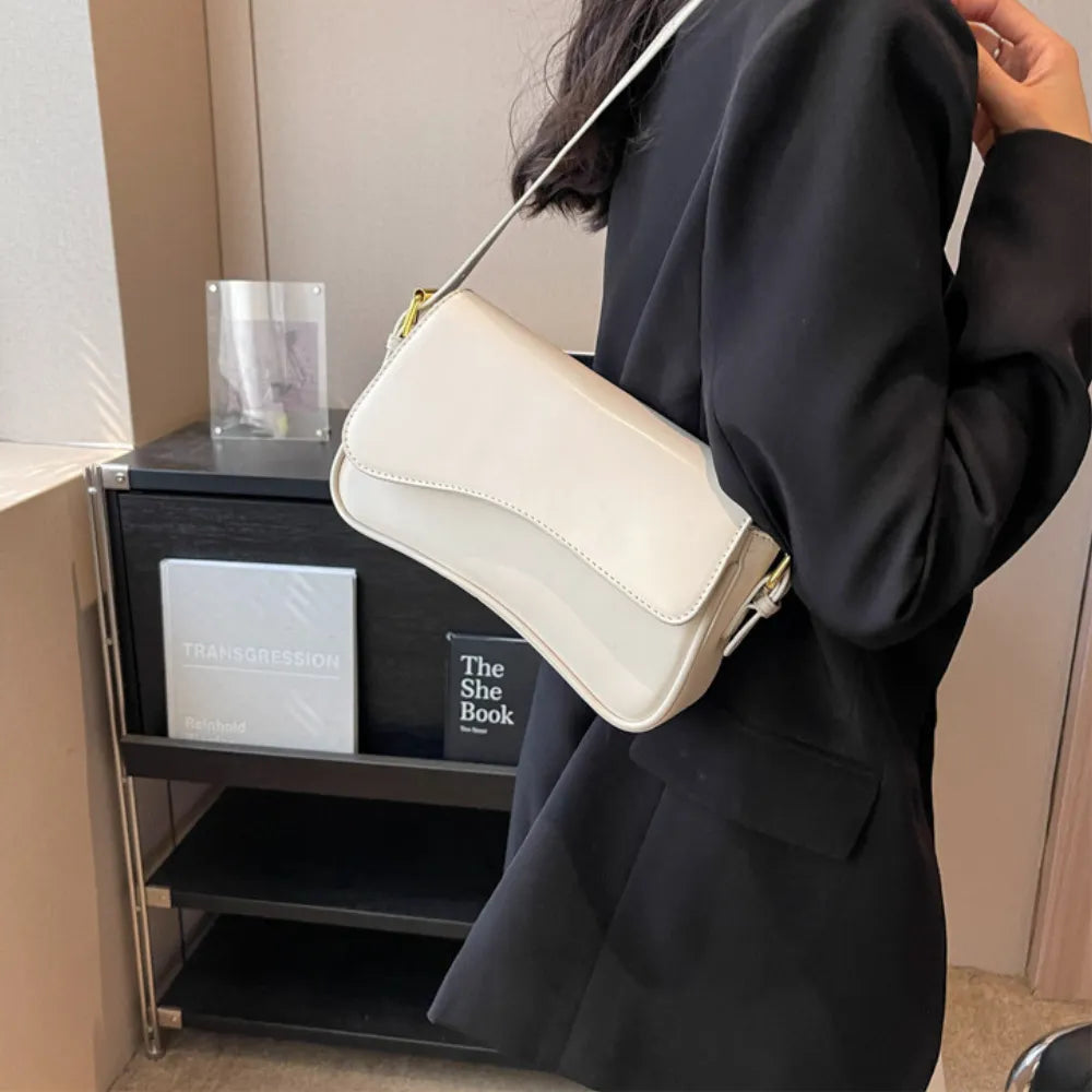Salla Crossbody Bag