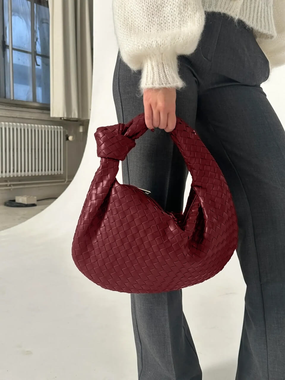 Amara Medium Woven